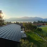 Paradies בית נופש *